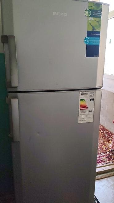 Beko iki kamerali soyuducu - Rəng: gümüşü (inox üslubunda). - Üstdə at lalafo.az Beko iki kamerali soyuducu - Rəng: gümüşü (inox üslubunda). - Üstdə