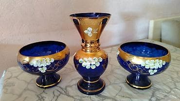 Kobalt-mavi şüşədən 3 hissəli dekorativ dəst: - 1 ədəd vaza (orta at lalafo.az Kobalt-mavi şüşədən 3 hissəli dekorativ dəst: - 1 ədəd vaza (orta