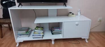 İşlənmiş, Düz TV altlığı, Polkalı, Laminat lalafo.az -da İşlənmiş, Düz TV altlığı, Polkalı, Laminat