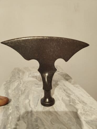 Миски: Metaldan hazırlanmış dekorativ bıçaq/çəkiçvari kəsici alət - at lalafo.az — 1 Миски: Metaldan hazırlanmış dekorativ bıçaq/çəkiçvari kəsici alət - — 1