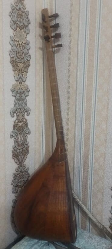 Musiqi aləti .Saz. Az işlənib .Demək olar ki təzədi. Qiyməti 100 manat lalafo.az -da Musiqi aləti .Saz. Az işlənib .Demək olar ki təzədi. Qiyməti 100 manat