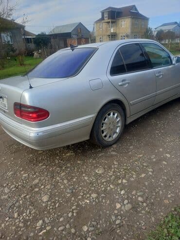 Mercedes-Benz E-Class W210 sedan - Kuzov: Sedan, gümüşü rəng - lalafo.az -da Mercedes-Benz E-Class W210 sedan - Kuzov: Sedan, gümüşü rəng -