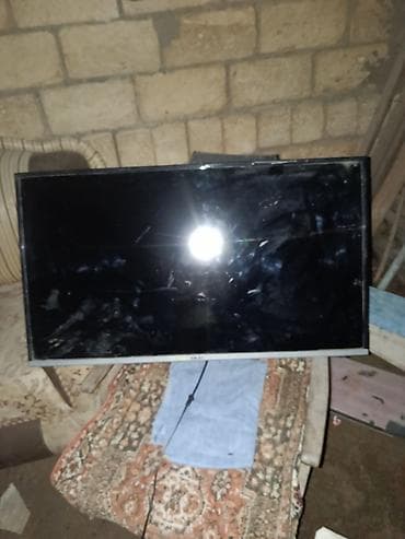 Masaüstü monitor/TV ekranı - Ölçü: təxmini 24–27 düym diapazonunda at lalafo.az Masaüstü monitor/TV ekranı - Ölçü: təxmini 24–27 düym diapazonunda