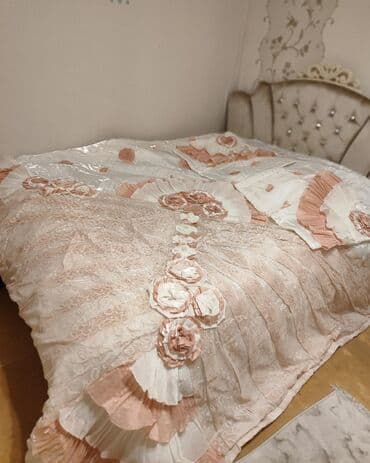 Yataq üçün İşlənmiş Yataq örtüyü, Ünvandan götürmə lalafo.az -da Yataq üçün İşlənmiş Yataq örtüyü, Ünvandan götürmə