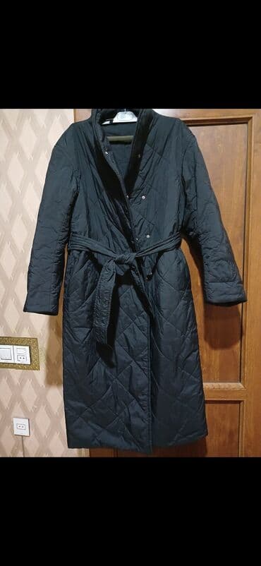 Qadın geyimləri dəsti 1) Qara qalın quilted palto - Uzun model lalafo.az -da Qadın geyimləri dəsti 1) Qara qalın quilted palto - Uzun model
