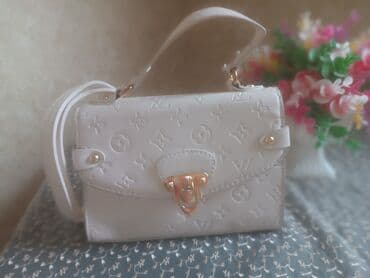Əl çantası, Louis Vuitton, İşlənmiş lalafo.az -da Əl çantası, Louis Vuitton, İşlənmiş