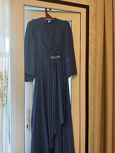 Zərif elegant ziyafət donu. 38 razmer - Rəng: dərin mavi - Uzunluq lalafo.az -da Zərif elegant ziyafət donu. 38 razmer - Rəng: dərin mavi - Uzunluq