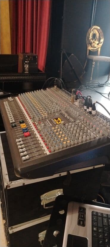 Original Dynakord 3cu versiya 22kanal. Sexsi istifademde olan lalafo.az -da Original Dynakord 3cu versiya 22kanal. Sexsi istifademde olan