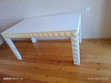 Qonaq masası, İşlənmiş, Açılan lalafo.az -da Qonaq masası, İşlənmiş, Açılan