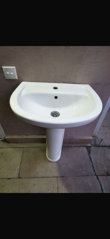 Cмесители для душа: Ağ keramika sütunlu hamam əl-üz yuma lavabosu - Klassik dizayn: oval at lalafo.az — 2 Cмесители для душа: Ağ keramika sütunlu hamam əl-üz yuma lavabosu - Klassik dizayn: oval — 2