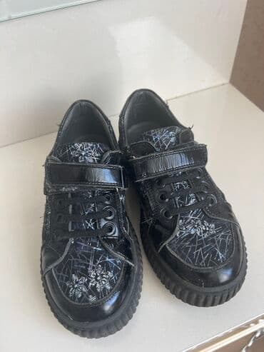 Eskarpini 32 размер, натуральная кожа, в отличном состоянии lalafo.az -da Eskarpini 32 размер, натуральная кожа, в отличном состоянии