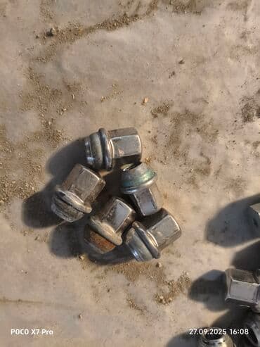 Vtulkalar: Jeep wrangler təkər boltları. 20 ədəd sekretlə. Sumqayıtdadır lalafo.az -da — 1 Vtulkalar: Jeep wrangler təkər boltları. 20 ədəd sekretlə. Sumqayıtdadır — 1