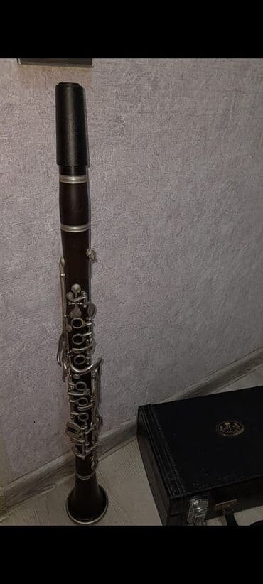 Кларнет немецкий тип Б,в идеальном состоянии 340 ман lalafo.az -da Кларнет немецкий тип Б,в идеальном состоянии 340 ман