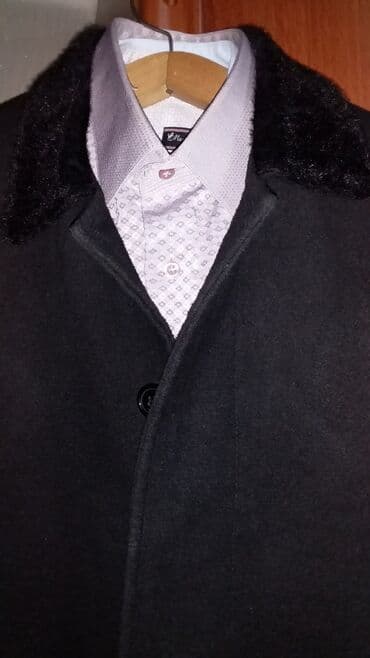 Türkiyə istehsalı qısa palto(pol palto).50 ölçü.Tünd qaradır.2 dəfə lalafo.az -da Türkiyə istehsalı qısa palto(pol palto).50 ölçü.Tünd qaradır.2 dəfə