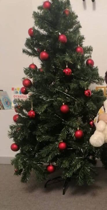 1.20 metr hündürlüyündə yolka oyuncaq və bəzəkləri ilə birgə satılır lalafo.az -da 1.20 metr hündürlüyündə yolka oyuncaq və bəzəkləri ilə birgə satılır