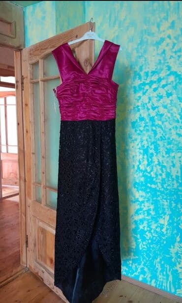 Toy paltari az geyilib tezs kimidi baha alb xaricden alinb asagisi lalafo.az -da Toy paltari az geyilib tezs kimidi baha alb xaricden alinb asagisi