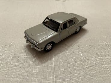 Metall oyuncaq avtomobil modeli - Korpus: tam metal (die-cast) lalafo.az -da Metall oyuncaq avtomobil modeli - Korpus: tam metal (die-cast)