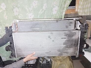 Avtomobil üçün radiator dəsti - Komplekt: mühərrik soyutma radiatoru lalafo.az -da Avtomobil üçün radiator dəsti - Komplekt: mühərrik soyutma radiatoru