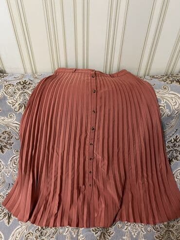 Qadın plisəli ətək - Rəng: tünd giləmeyvə/terrakota tonu - Model lalafo.az -da Qadın plisəli ətək - Rəng: tünd giləmeyvə/terrakota tonu - Model