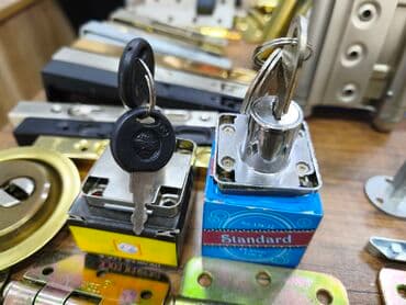 Mebellər və şkaflar üçün kvadrat tip kilidlər dəsti - Şkaf, komod lalafo.az -da Mebellər və şkaflar üçün kvadrat tip kilidlər dəsti - Şkaf, komod