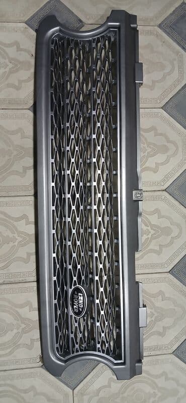 "Range Rover" radiator barmaqlığı lalafo.az -da "Range Rover" radiator barmaqlığı