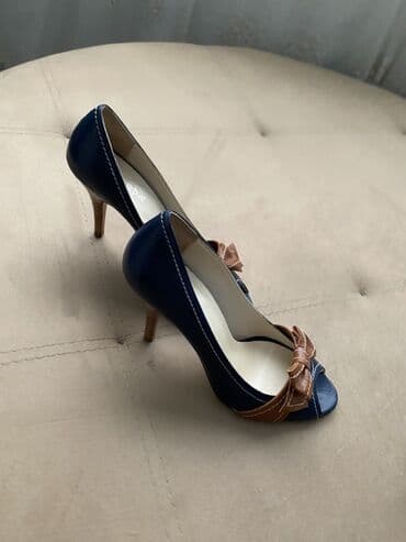 Tuflilər, Ölçü: 37, rəng - Göy, Yeni lalafo.az -da Tuflilər, Ölçü: 37, rəng - Göy, Yeni