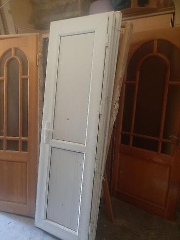 Hamam üçün İşlənmiş Plastik qapı 70x200 sm Ünvandan götürmə lalafo.az -da Hamam üçün İşlənmiş Plastik qapı 70x200 sm Ünvandan götürmə