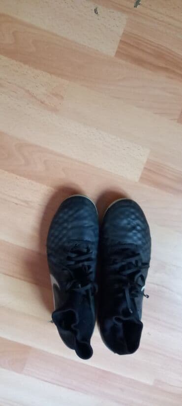 Butslar İşlənmiş lalafo.az -da Butslar İşlənmiş