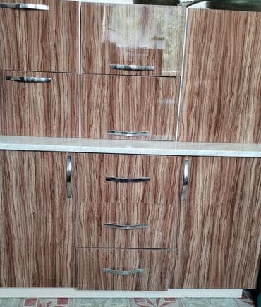 Yeni mətbəx mebeli ölçü düz gəlmədiyi üçün satılır. Qapılar lalafo.az -da Yeni mətbəx mebeli ölçü düz gəlmədiyi üçün satılır. Qapılar