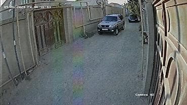 Gümüşü rəngli, yaxşı vəziyyətdə olan Hyundai Terracan. Geniş salonu və lalafo.az -da Gümüşü rəngli, yaxşı vəziyyətdə olan Hyundai Terracan. Geniş salonu və