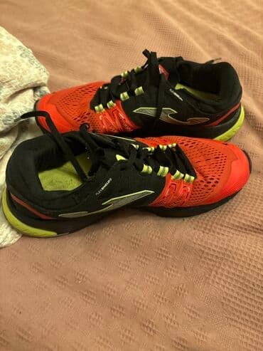 Qaçış ayaqqabıları – idman üçün - Rəng: al-qırmızı üst hissə, qara lalafo.az -da Qaçış ayaqqabıları – idman üçün - Rəng: al-qırmızı üst hissə, qara