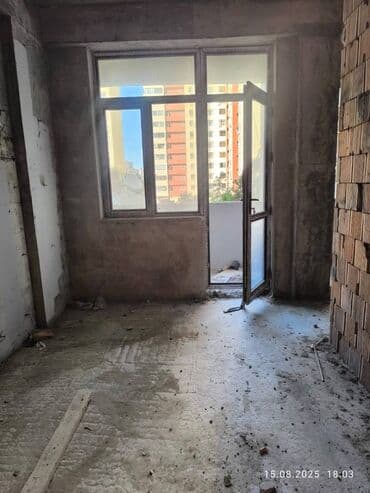 8-ci kilometr, 3 otaqlı, Yeni tikili, m. Neftçilər, 91 kv. m lalafo.az -da 8-ci kilometr, 3 otaqlı, Yeni tikili, m. Neftçilər, 91 kv. m