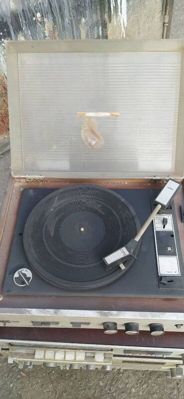 Qramafon.İşlək vəziyyəydədir lalafo.az -da Qramafon.İşlək vəziyyəydədir