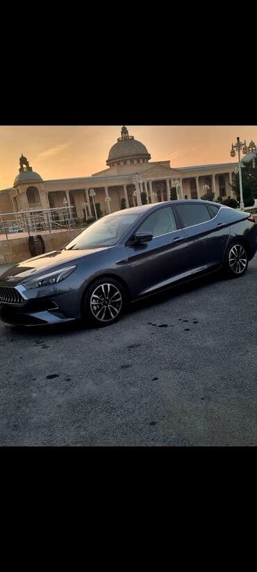 JAC : 1.5 l | 2023 il 95000 km Hetçbek lalafo.az -da JAC : 1.5 l | 2023 il 95000 km Hetçbek