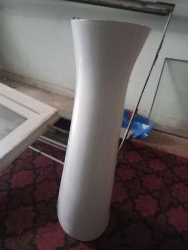 Ağ rəngli pedestal tipli əl-üz yuma lavabosu - Material lalafo.az -da Ağ rəngli pedestal tipli əl-üz yuma lavabosu - Material