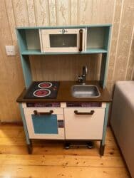 Usaq metbexi 80 azn tecili satilir praqblemi yoxdu oyuncaglari iel lalafo.az -da Usaq metbexi 80 azn tecili satilir praqblemi yoxdu oyuncaglari iel