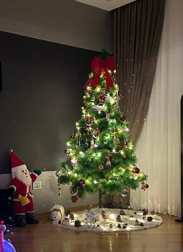 Yeni il şam ağacı – tam oyuncaq və şaxta baba ilə bir yerde satilir lalafo.az -da Yeni il şam ağacı – tam oyuncaq və şaxta baba ilə bir yerde satilir