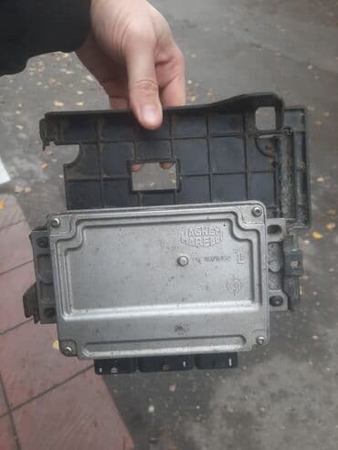 Датчики температуры: PEJO 407 ana beyni - İstehsalçı: Magneti Marelli - Üzərindəki at lalafo.az — 1 Датчики температуры: PEJO 407 ana beyni - İstehsalçı: Magneti Marelli - Üzərindəki — 1