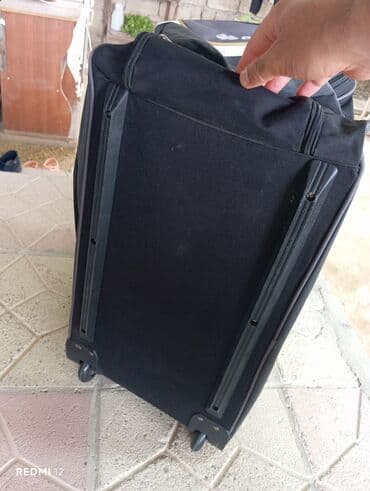 Idman üçün təkərli sumkalar satılır 3 ədəddir yekə sumkadir əla lalafo.az -da Idman üçün təkərli sumkalar satılır 3 ədəddir yekə sumkadir əla