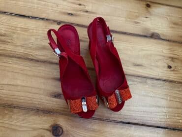 Ölçü: 40, rəng - Qırmızı, Yeni lalafo.az -da Ölçü: 40, rəng - Qırmızı, Yeni