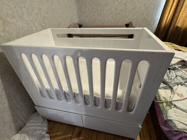 Oğlan və qız üçün, Dördbucaq, Beşik, Dəstsiz, Matras ilə, Yellənmə mexanizmsiz lalafo.az -da Oğlan və qız üçün, Dördbucaq, Beşik, Dəstsiz, Matras ilə, Yellənmə mexanizmsiz